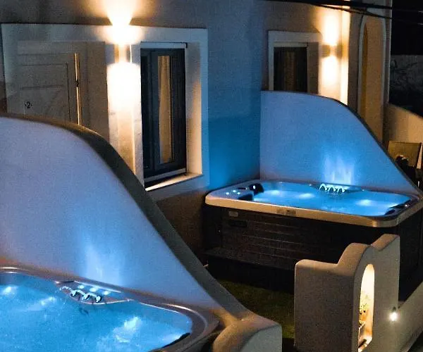 Konukevi Galaxy Santorini