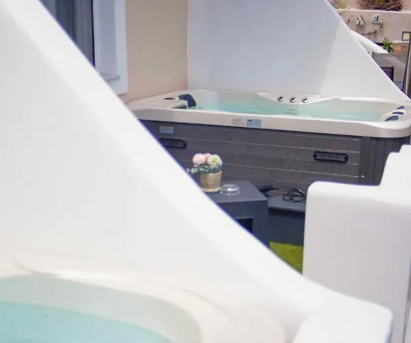 Affittacamere Galaxy Santorini 4*